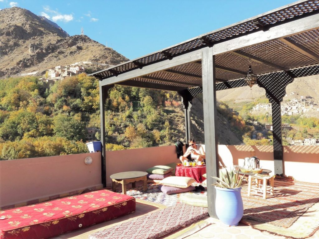 riad atlas toubkal terrace_breakfast