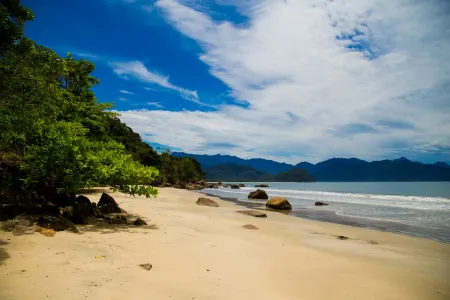 Open-jaw flights from Europe to SOUTH AMERICA from €437