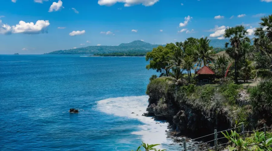 Full service flights from Frankfurt to Bali, INDONESIA for €503