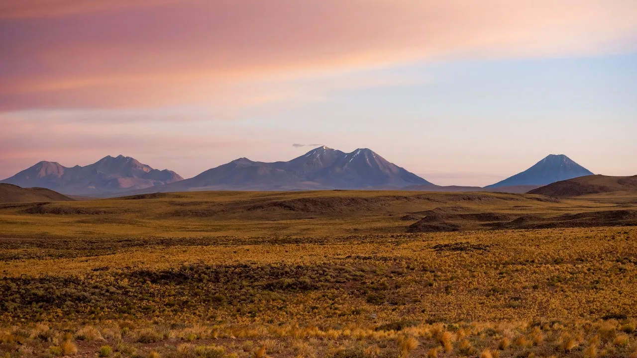HIT! Open-jaw full service flights from Poland to CHILE (back to Berlin) for €473
