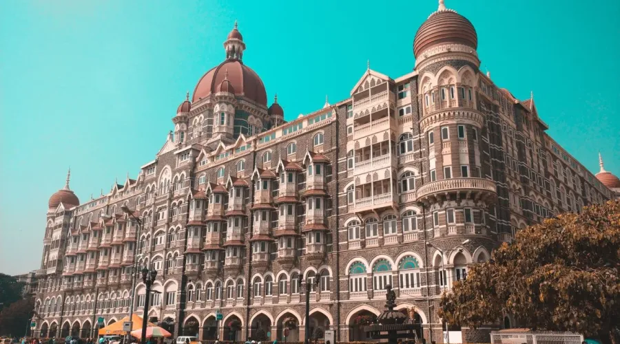 Cheap flights from Istanbul to MUMBAI, INDIA for €279