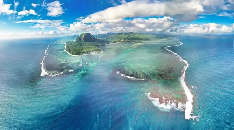 HIGH SEASON! Cheap flights from Berlin to MAURITIUS for €523